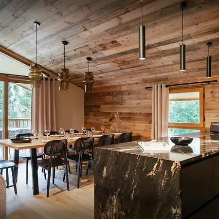 Chalet Rongbuk - Ovo Network *